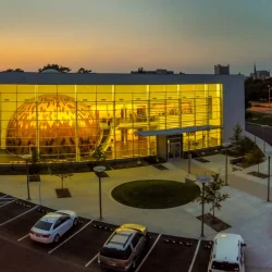 koch immersive theater evansville