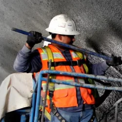 banner-concrete-ceiling-workers-thumbnail